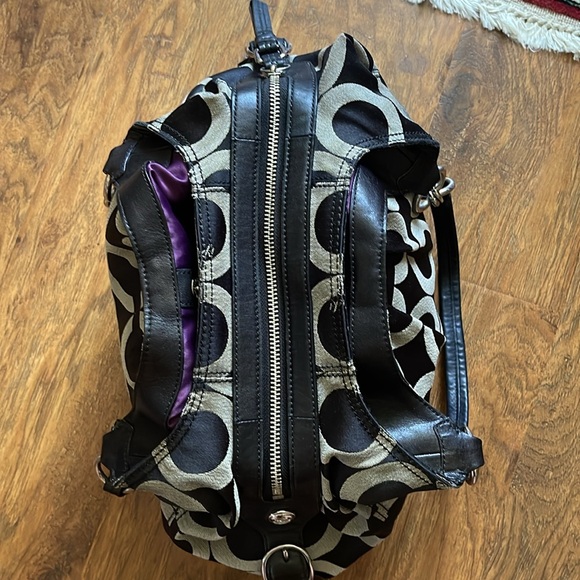 Coach Madison Maggie monogram hobo shoulder bag - Picture 9 of 13